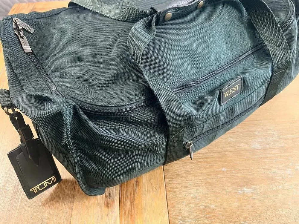 TUMI West Green Ballistic Nylon Large Duffel Travel Gym Weekender Carry On Bag